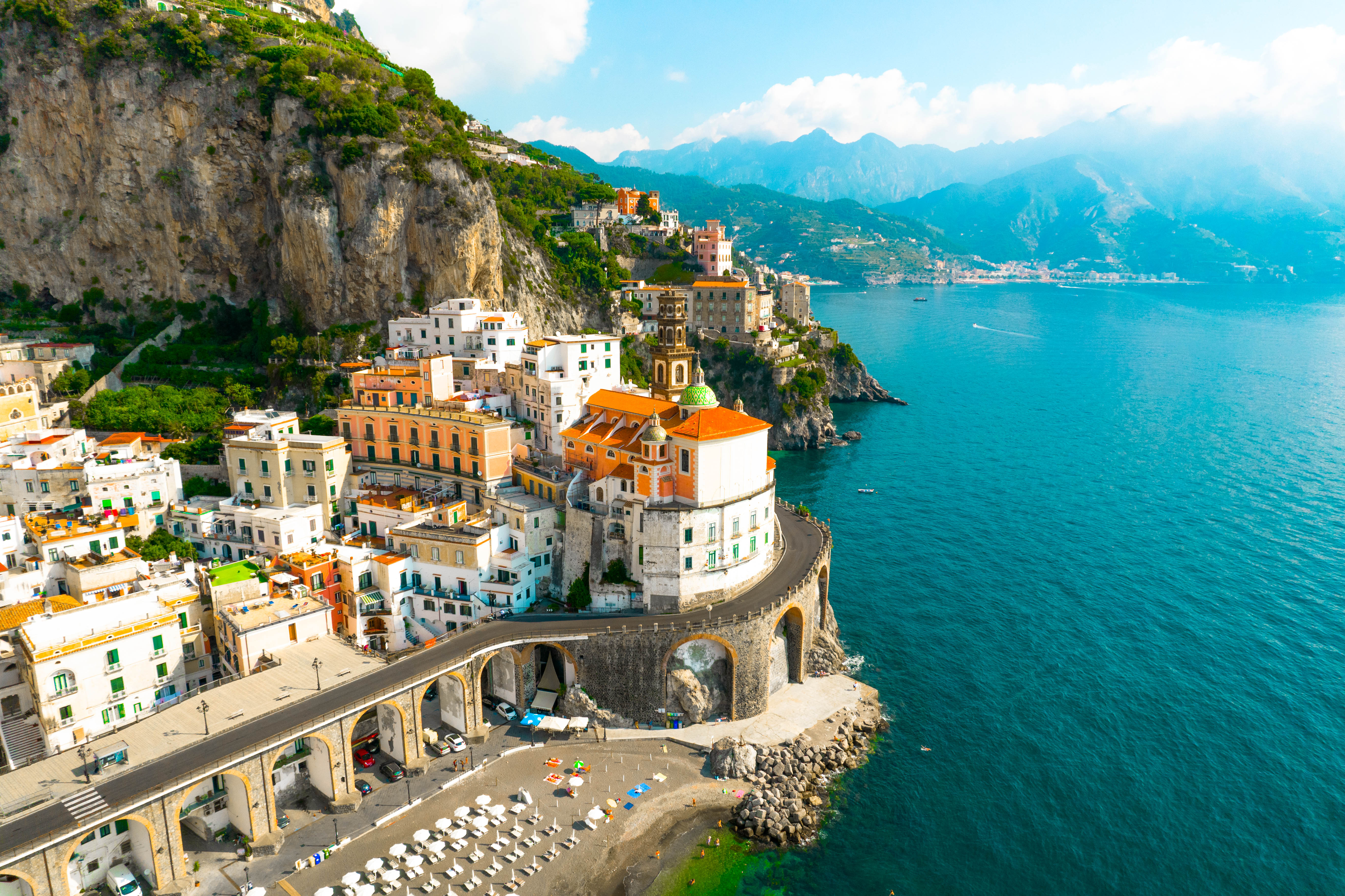 Tourists could be slapped with a huge fine for taking selfies in some areas on the Amalfi coast