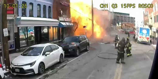 Explosion levels building in Washington, D.C.